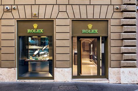 ‭Hausmann & Co. BOUTIQUE ROLEX‬, Via Condotti 35/A 00187 .